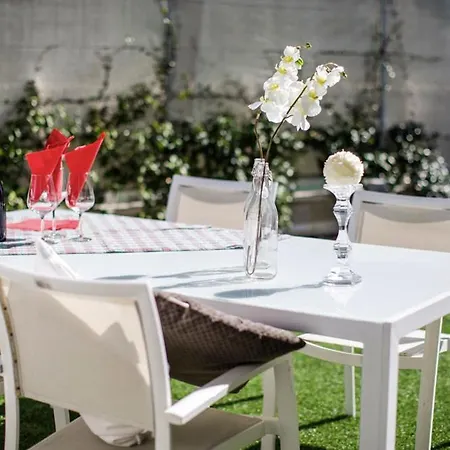 Millecento - Aperto Tutto L'anno Apart Otel