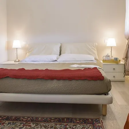 Millecento Aparthotel 3*