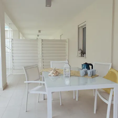 Aparthotel Millecento 3*