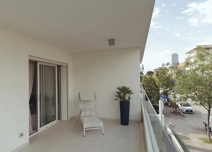 Millecento - Aperto Tutto L'anno 3* Чезенатико