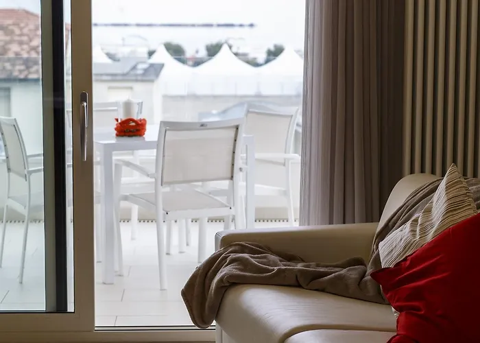 Millecento - Aperto Tutto L'anno Aparthotel Cesenatico